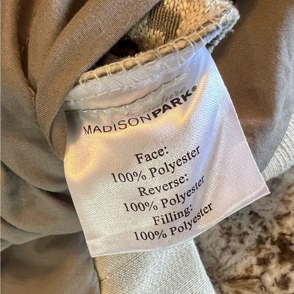 6 Piece Madison Park King Size Duvet Comforter Bedding Set Gray White Home Decor - Picture 4 of 16